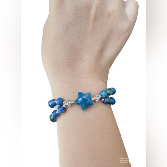 COPY - Natural Lapis lazuli & Blue Apatite Carved star Bracelet - Picture 7 of 10